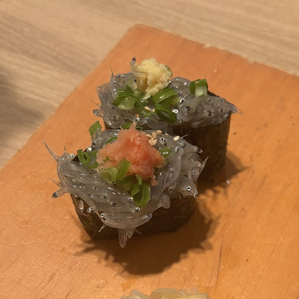 Raw Shirasu Gunkan